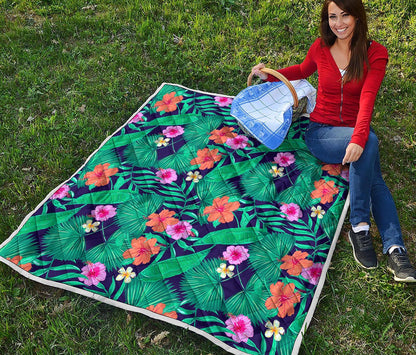 Teal Hawaiian Leaf Flower Pattern Print Quilt
