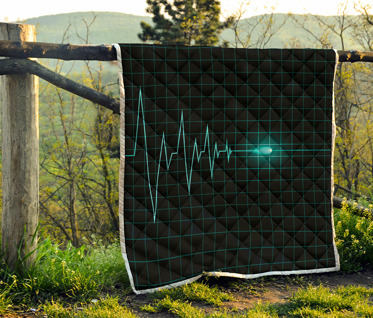 Teal Heartbeat Print Quilt