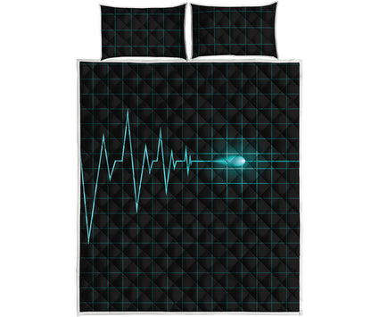Teal Heartbeat Print Quilt Bed Set