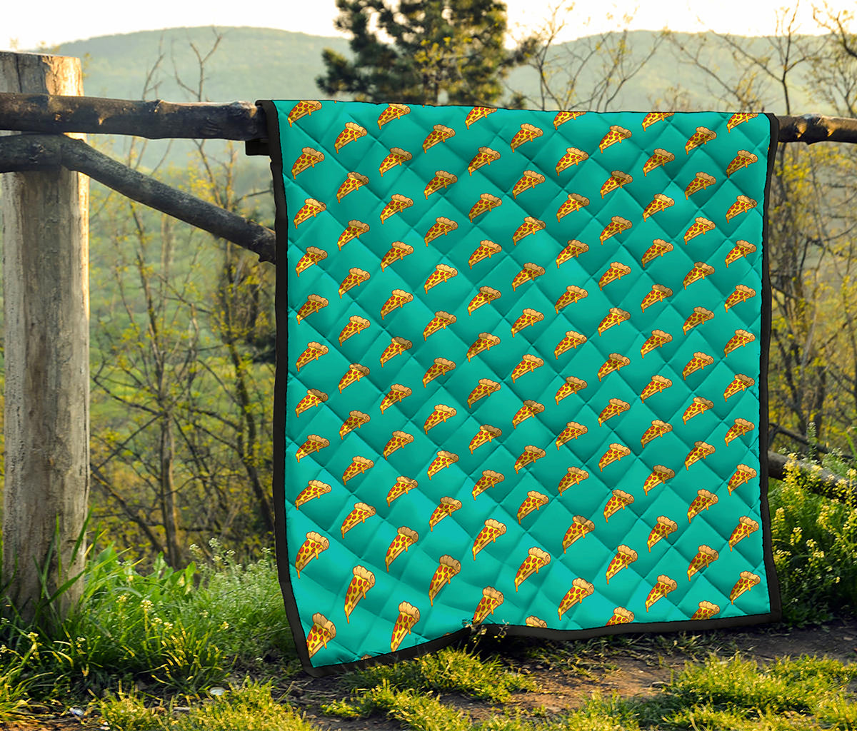 Teal Pizza Pattern Print Quilt