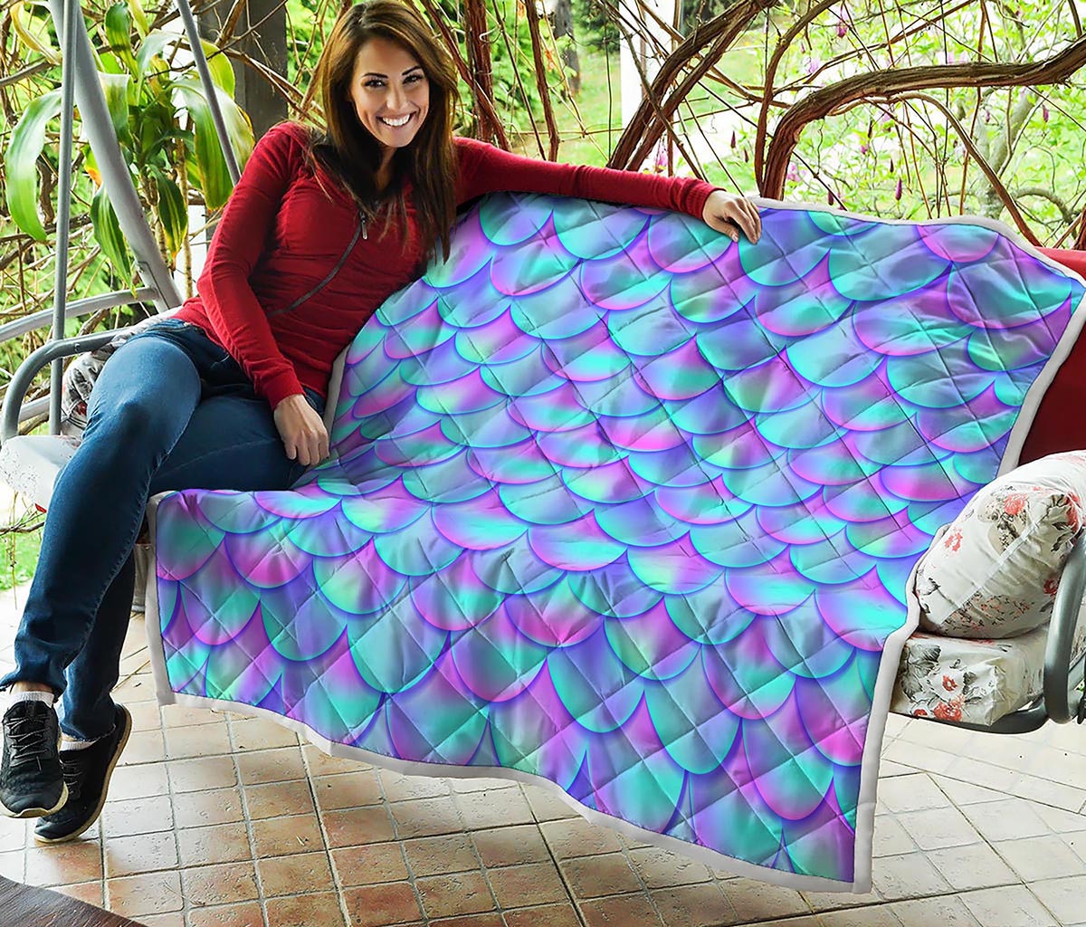 Teal Purple Mermaid Scales Pattern Print Quilt