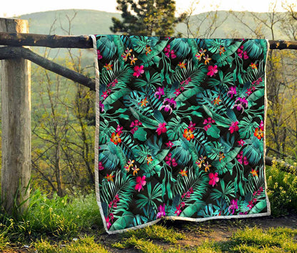 Teal Tropical Leaf Hawaii Pattern Print Quilt