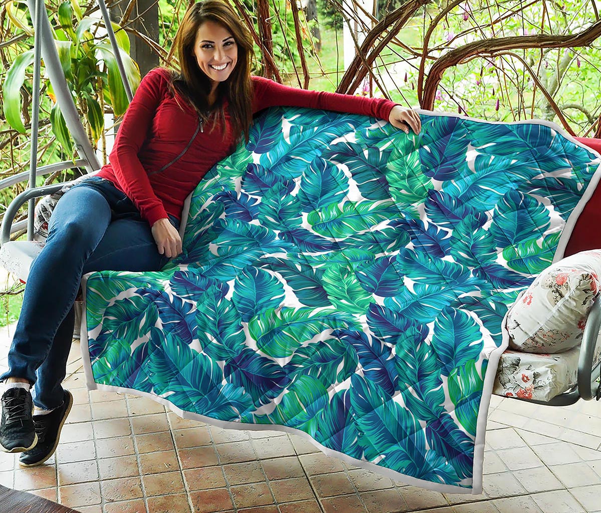 Teal Tropical Leaf Pattern Print Quilt