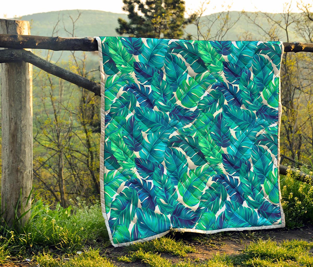 Teal Tropical Leaf Pattern Print Quilt