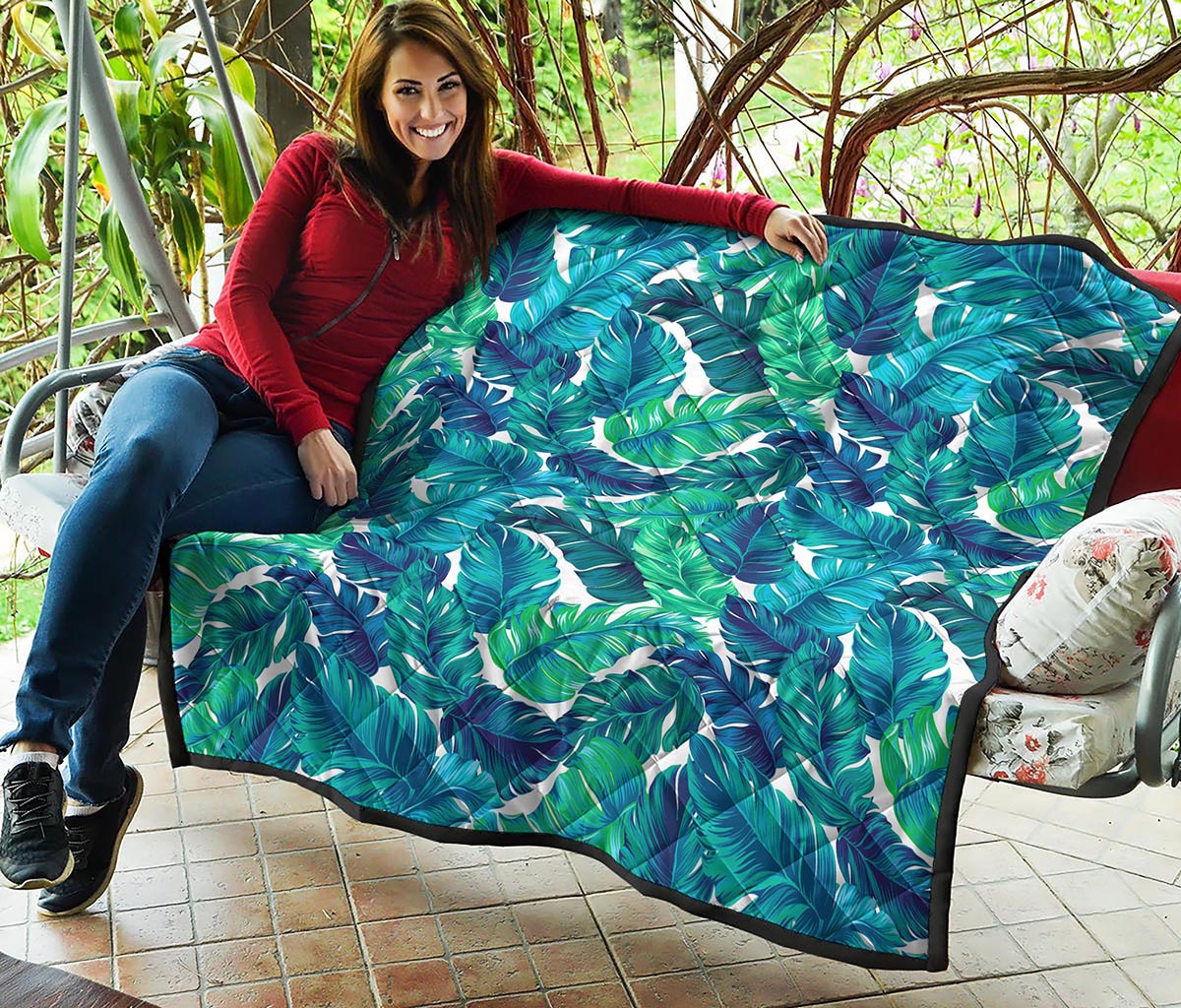 Teal Tropical Leaf Pattern Print Quilt