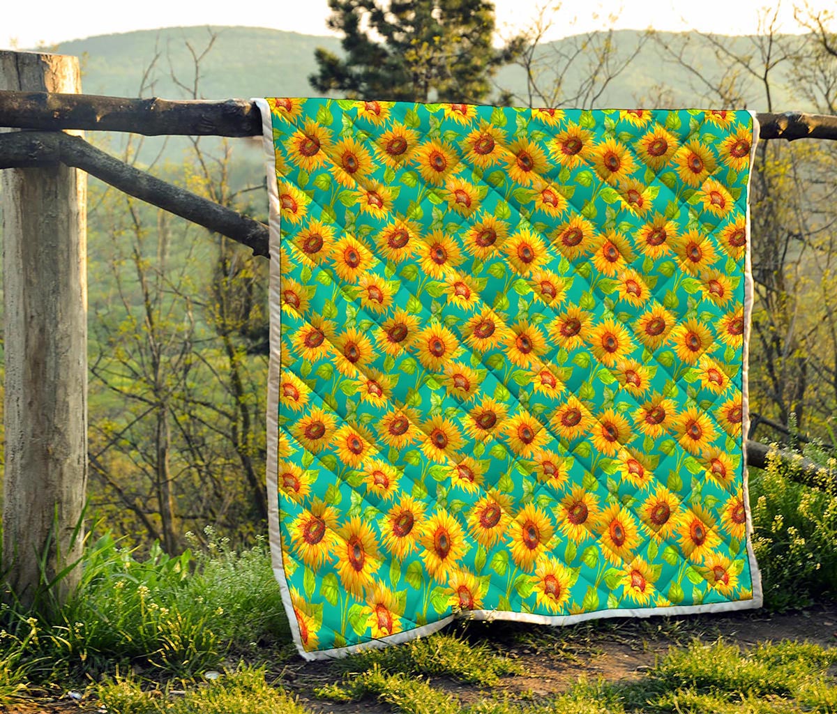 Teal Watercolor Sunflower Pattern Print Quilt