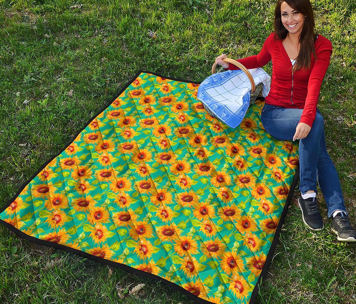 Teal Watercolor Sunflower Pattern Print Quilt