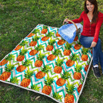 Teal Zig Zag Pineapple Pattern Print Quilt