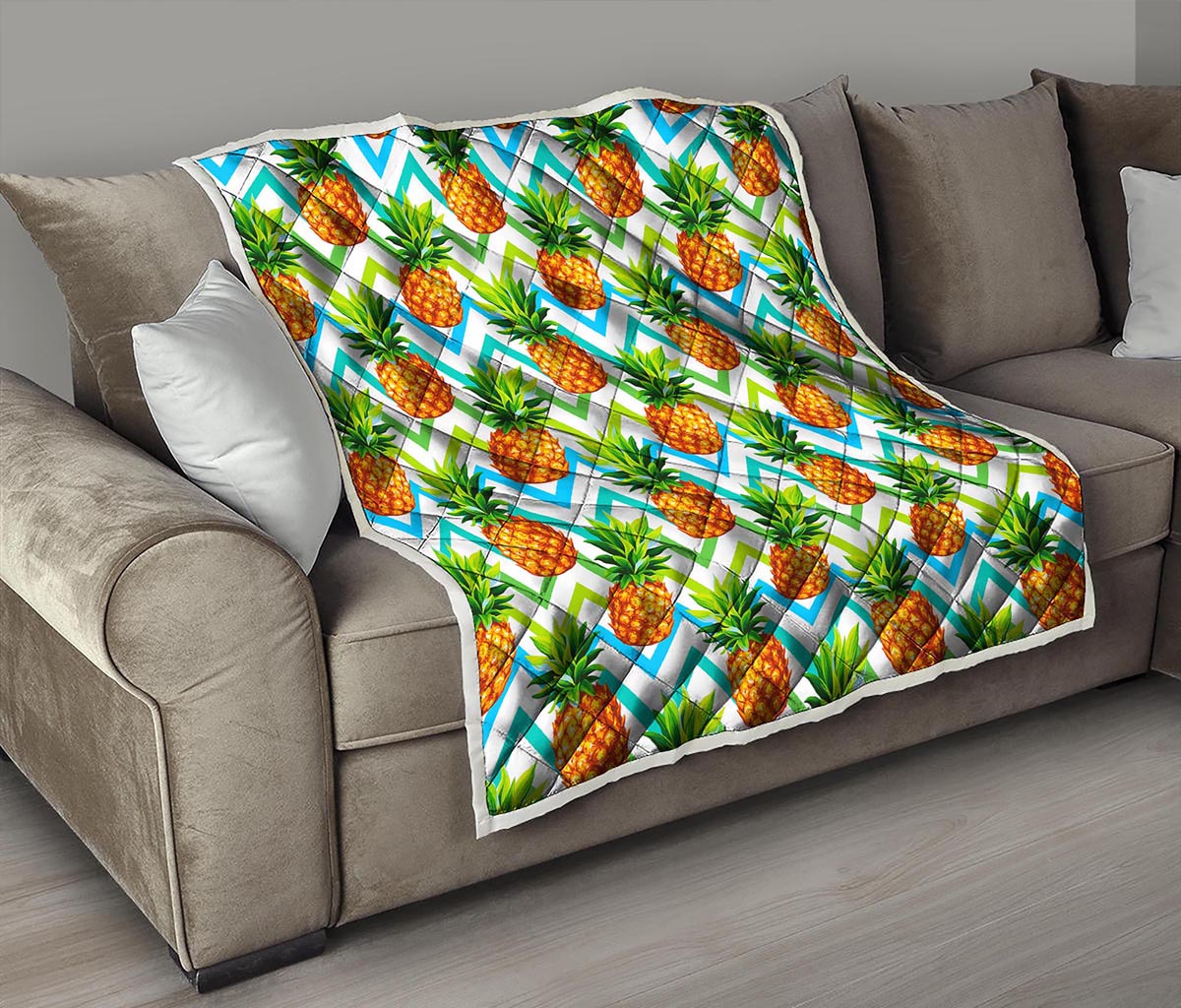 Teal Zig Zag Pineapple Pattern Print Quilt
