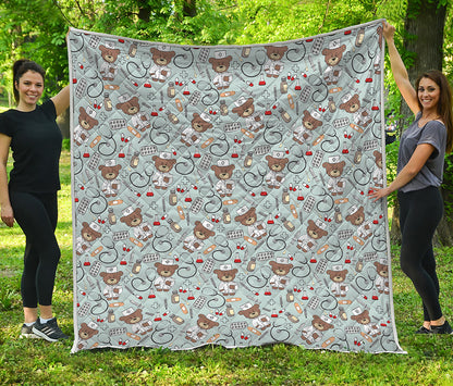 Teddy Bear Doctor Pattern Print Quilt