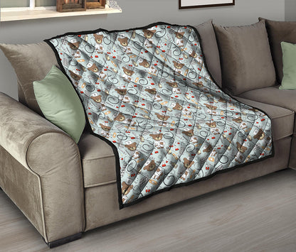 Teddy Bear Doctor Pattern Print Quilt