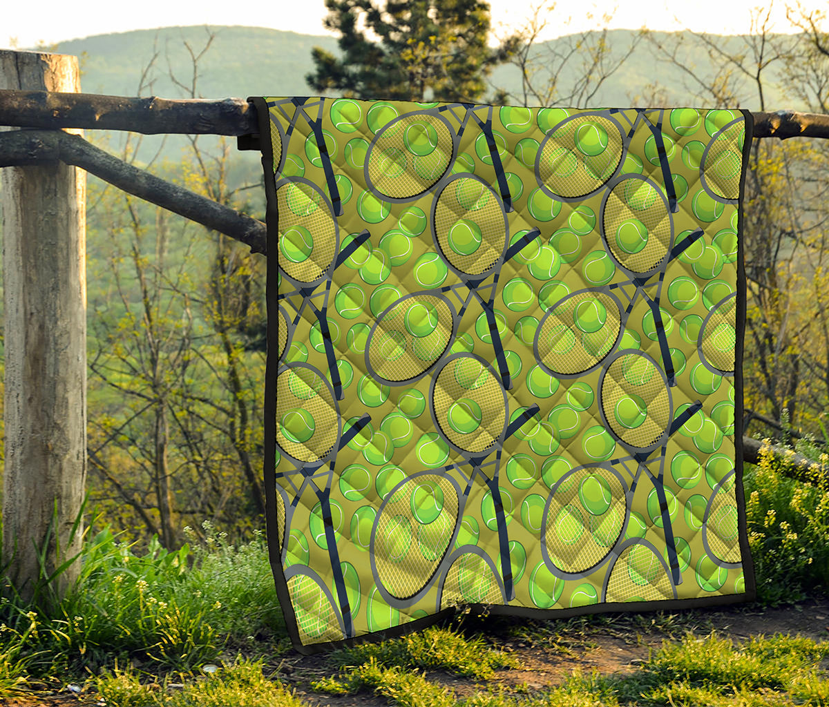 Tennis Ball And Racket Pattern Print Quilt