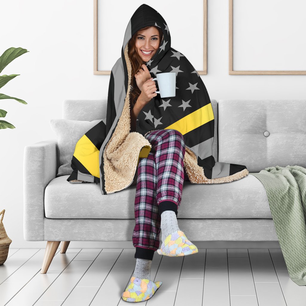 Thin Gold Line Hooded Blanket GearFrost