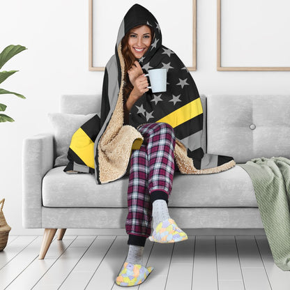 Thin Gold Line Hooded Blanket GearFrost