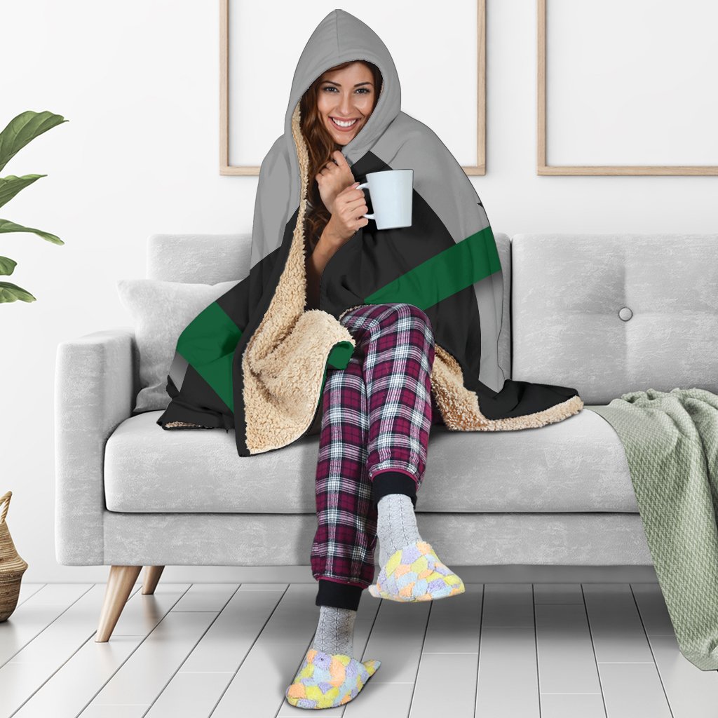Thin Green Line Canada Hooded Blanket GearFrost