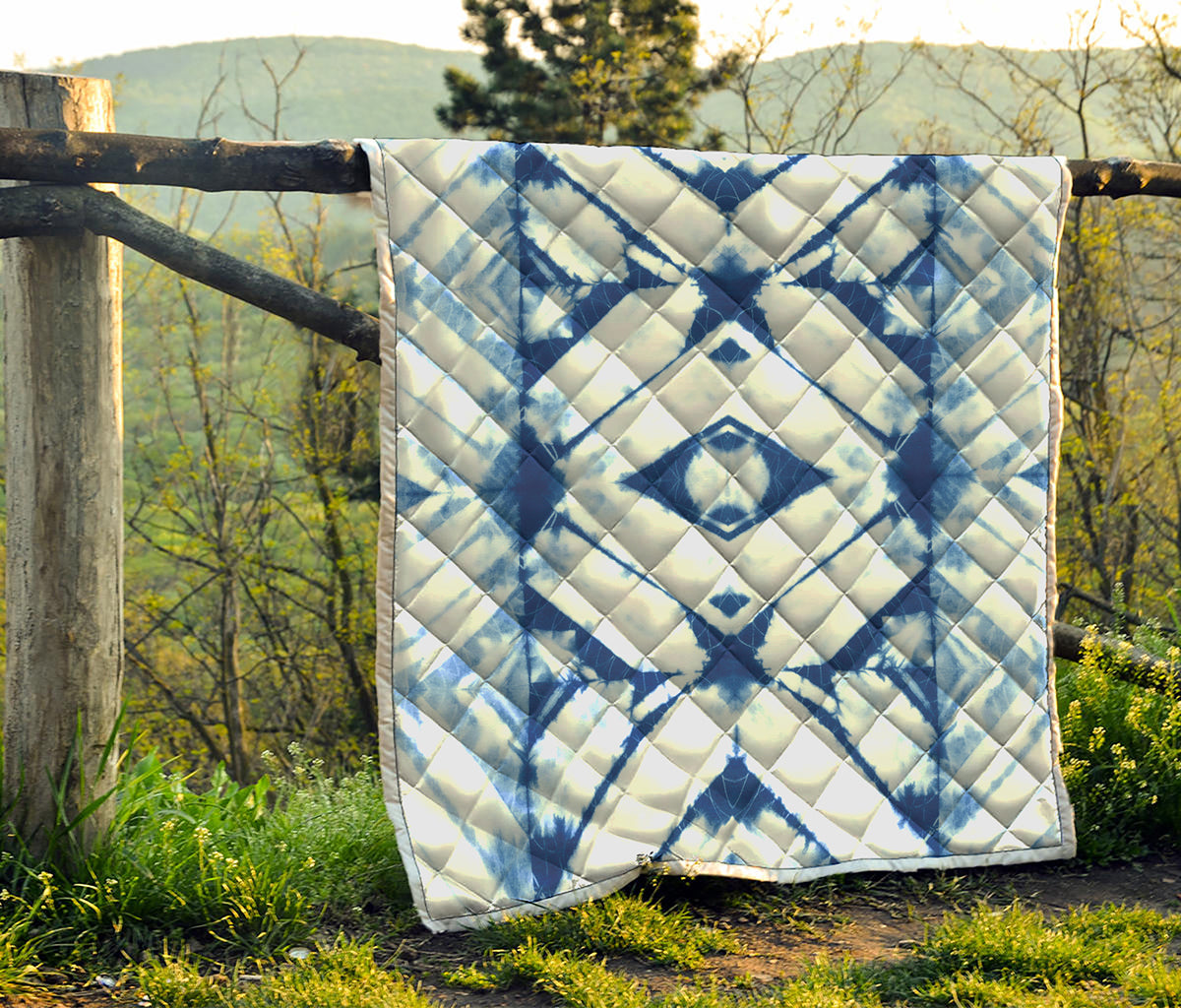 Tie Dye Shibori Pattern Print Quilt