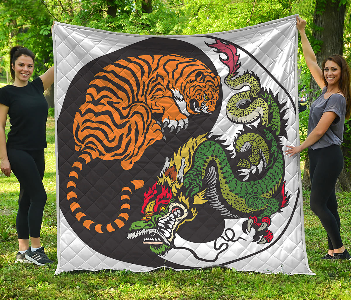 Tiger And Dragon Yin Yang Print Quilt