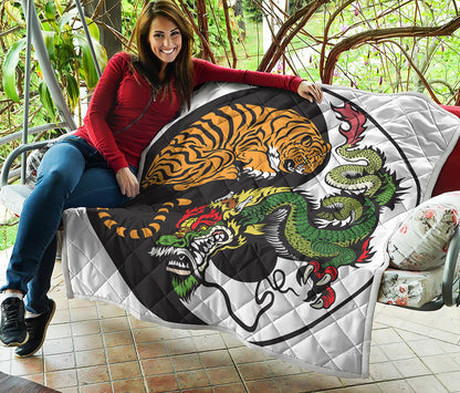 Tiger And Dragon Yin Yang Print Quilt
