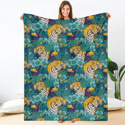Tiger And Toucan Pattern Print Blanket