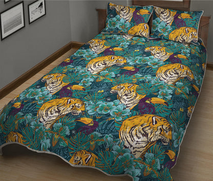 Tiger And Toucan Pattern Print Quilt Bed Set