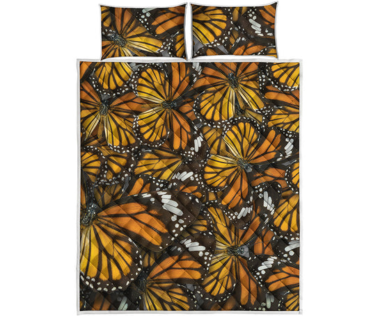 Tiger Monarch Butterfly Pattern Print Quilt Bed Set