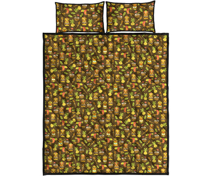 Tiki Luau Pattern Print Quilt Bed Set