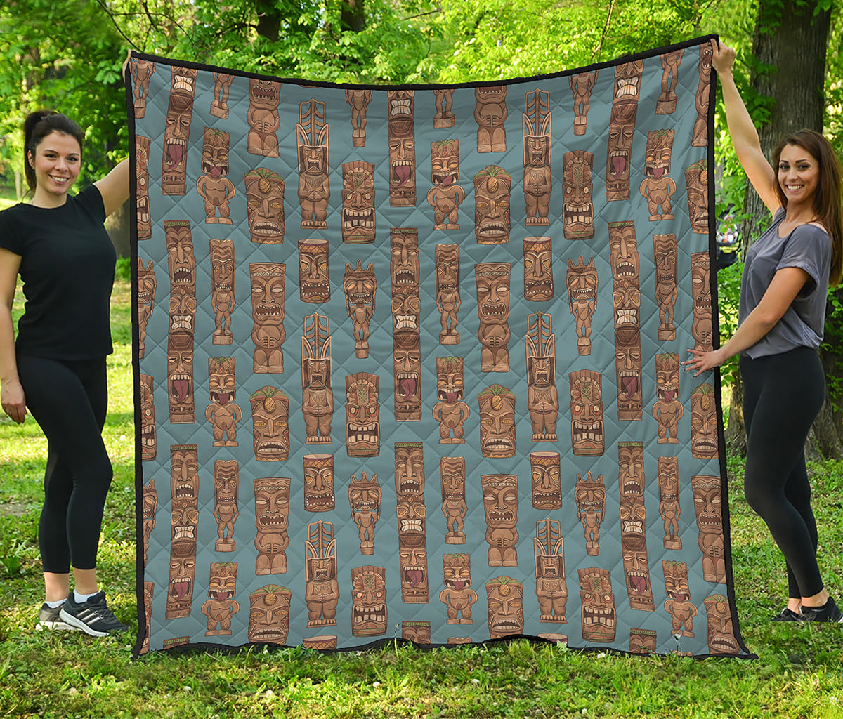 Tiki Totem Pattern Print Quilt