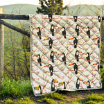 Toco Toucan Pattern Print Quilt
