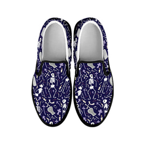 Tomb And Skeleton Pattern Print Black Slip On Shoes