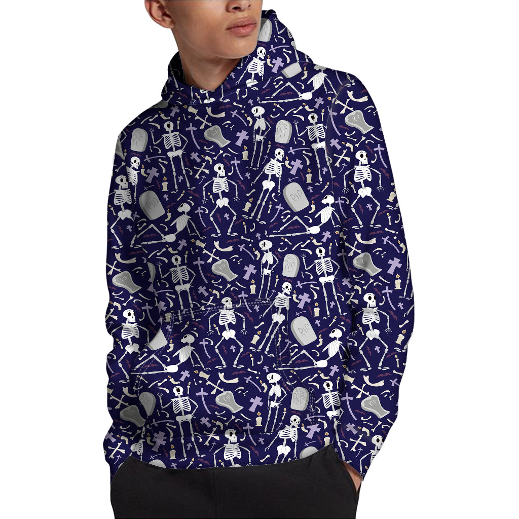 Tomb And Skeleton Pattern Print Pullover Hoodie