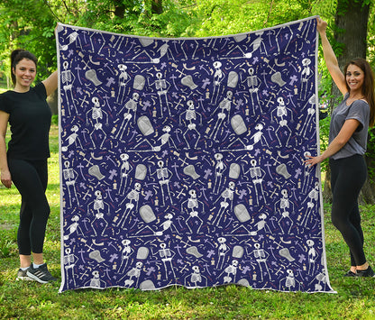 Tomb And Skeleton Pattern Print Quilt