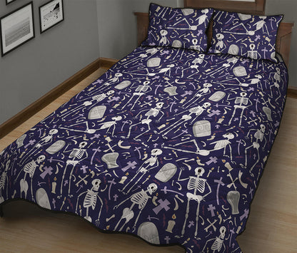 Tomb And Skeleton Pattern Print Quilt Bed Set