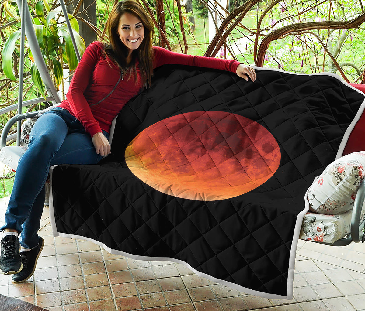 Total Lunar Eclipse Print Quilt