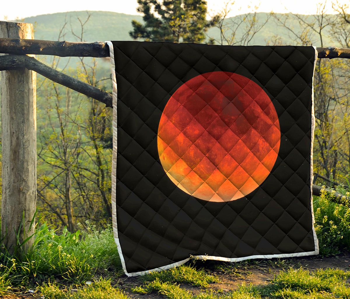 Total Lunar Eclipse Print Quilt