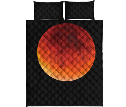 Total Lunar Eclipse Print Quilt Bed Set