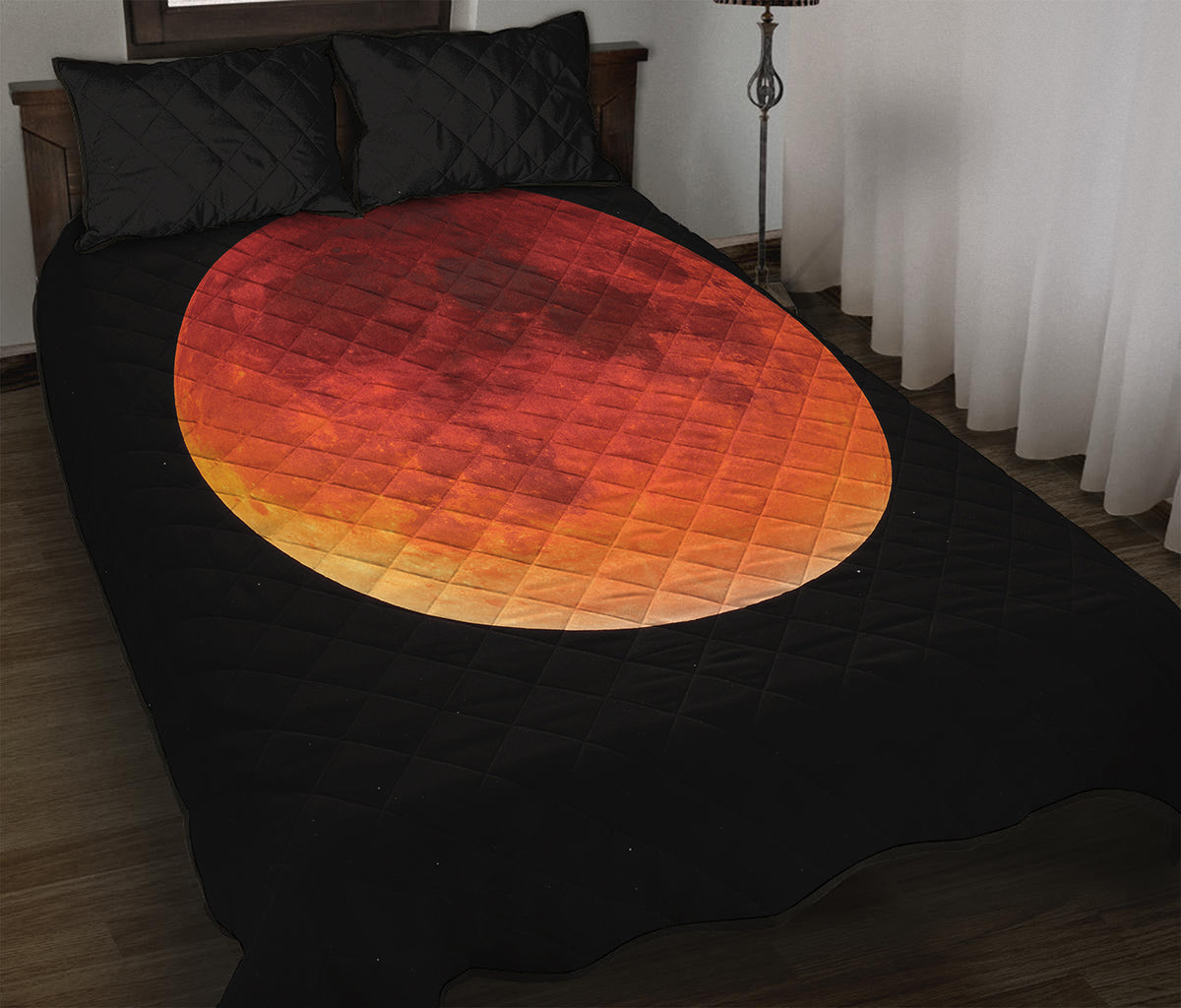 Total Lunar Eclipse Print Quilt Bed Set