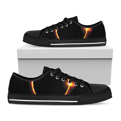 Total Solar Eclipse Print Black Low Top Shoes 