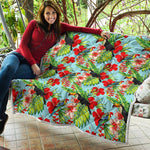 Toucan Parrot Tropical Pattern Print Quilt