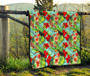 Toucan Parrot Tropical Pattern Print Quilt