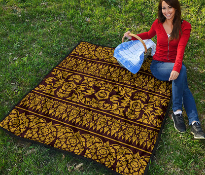 Traditional Thai Flower Pattern Print Quilt