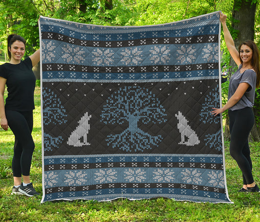 Tree Of Life And Howling Wolves Print Quilt