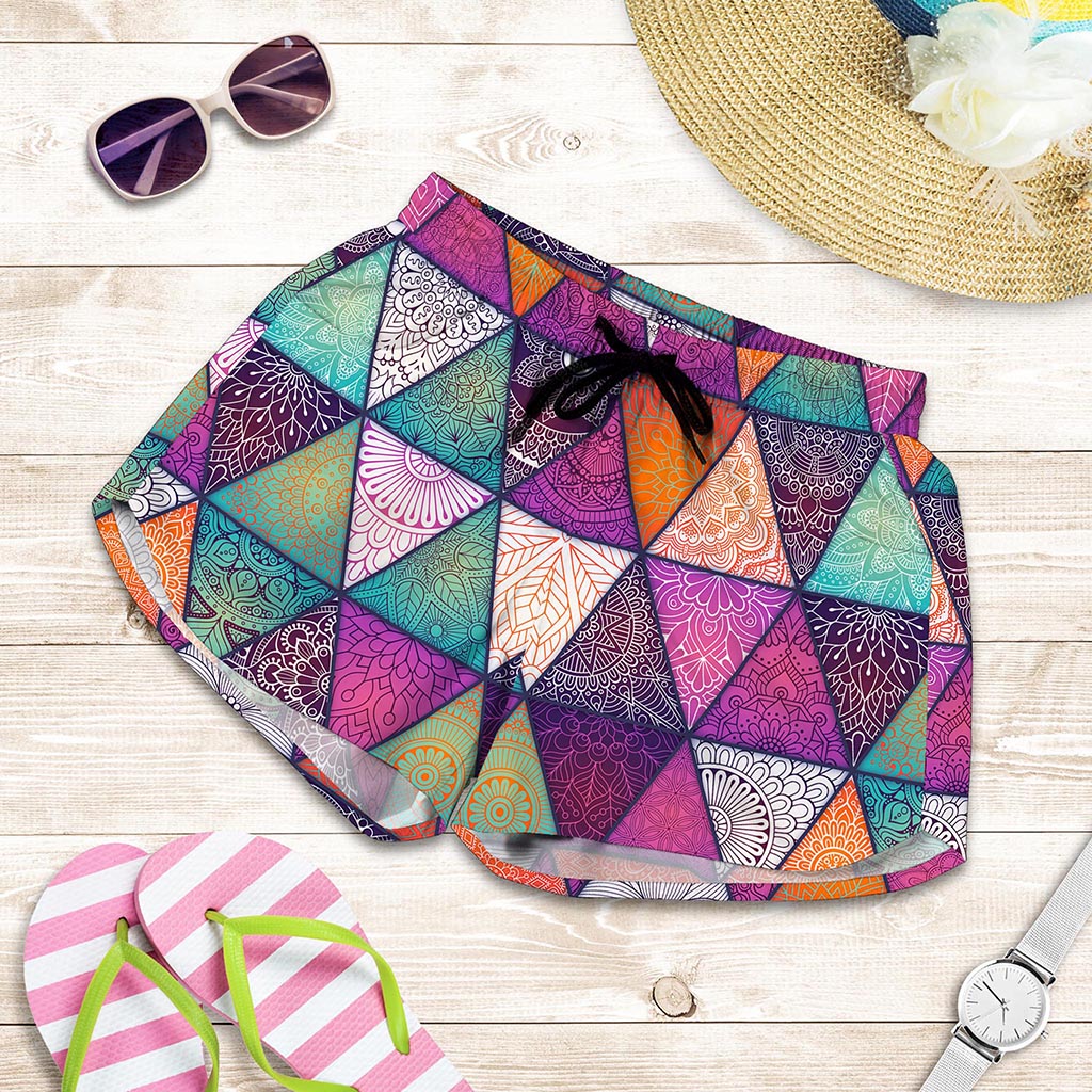 Triangle Bohemian Mandala Pattern Print Women's Shorts