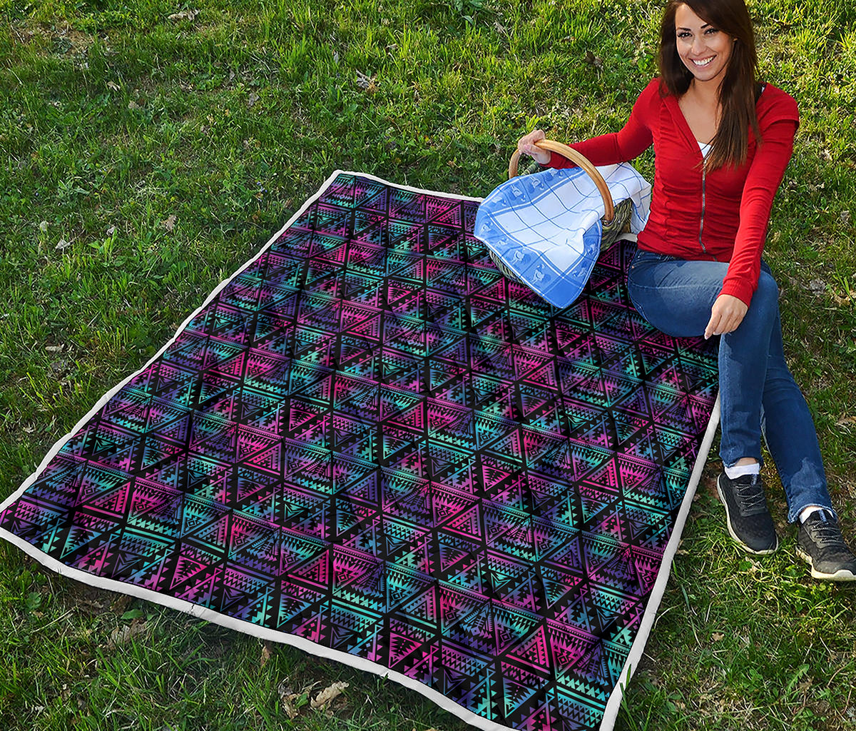 Triangle Ethnic Navajo Pattern Print Quilt
