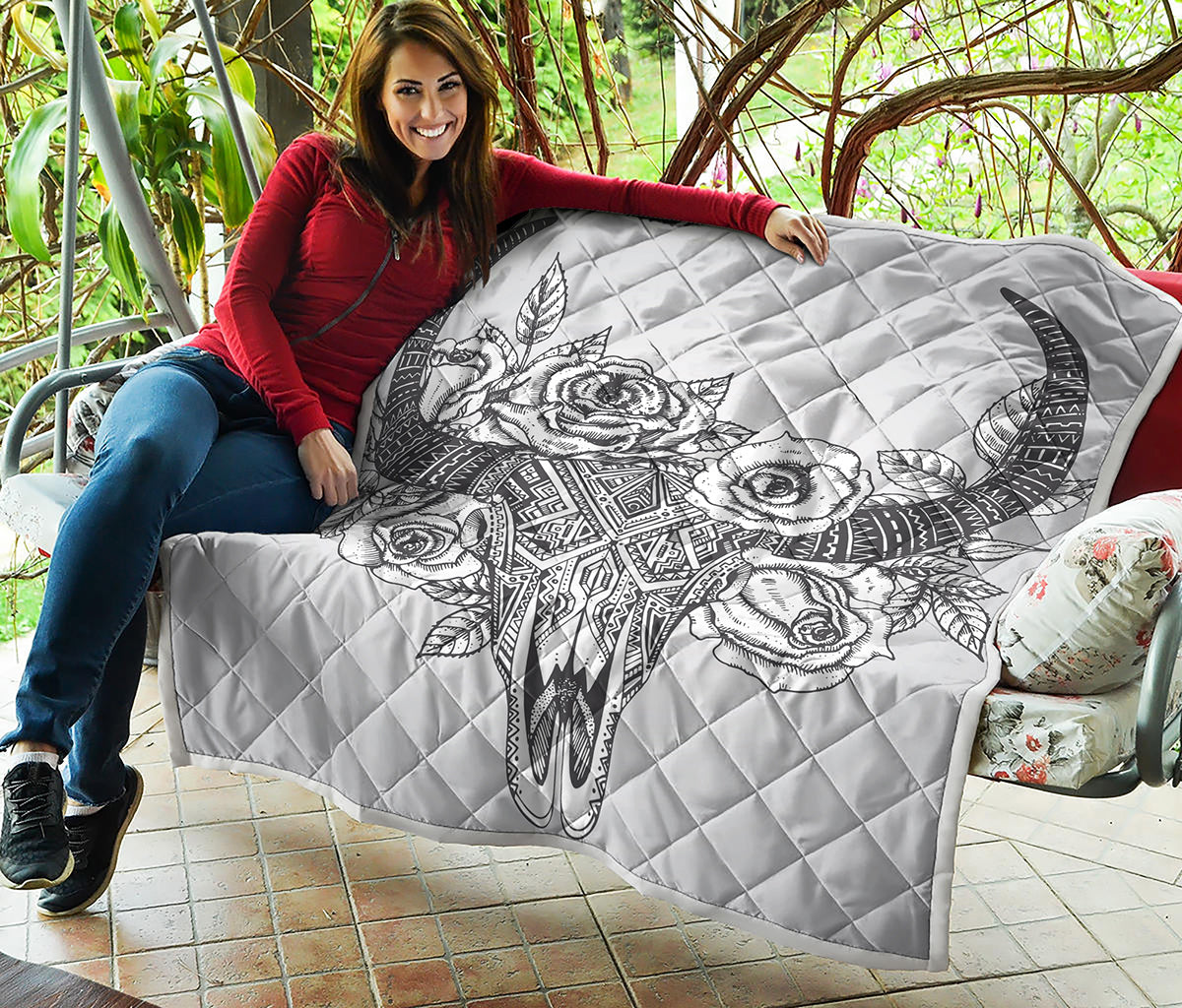 Tribal Indian Bull Skull Print Quilt