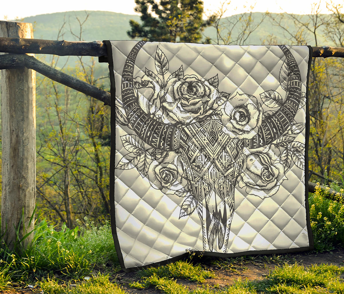 Tribal Indian Bull Skull Print Quilt