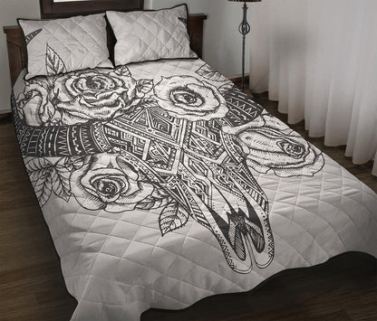 Tribal Indian Bull Skull Print Quilt Bed Set