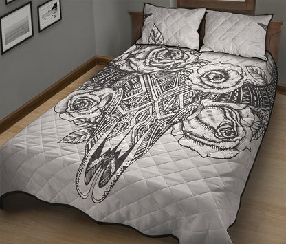 Tribal Indian Bull Skull Print Quilt Bed Set