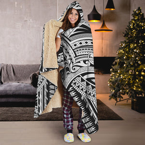 Tribal Maori Polynesian Tattoo Print Hooded Blanket