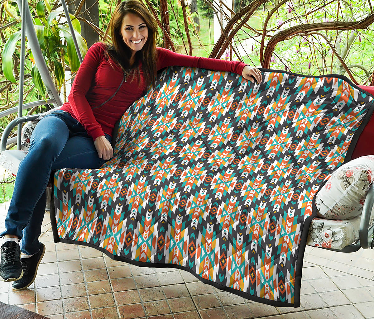 Tribal Native American Pattern Print Quilt