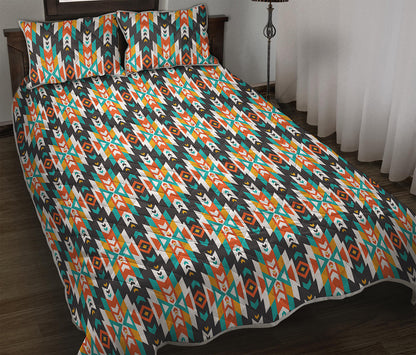 Tribal Native American Pattern Print Quilt Bed Set